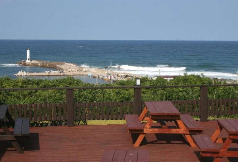 Pohang Hwajin Beach Pension