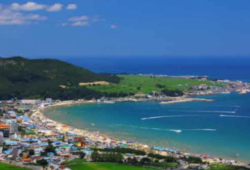 Pohang Hwajin Beach Pension