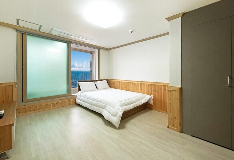 Samcheok Haega Pension