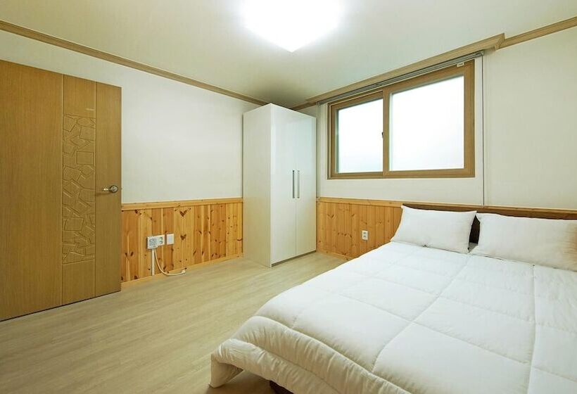 Samcheok Haega Pension