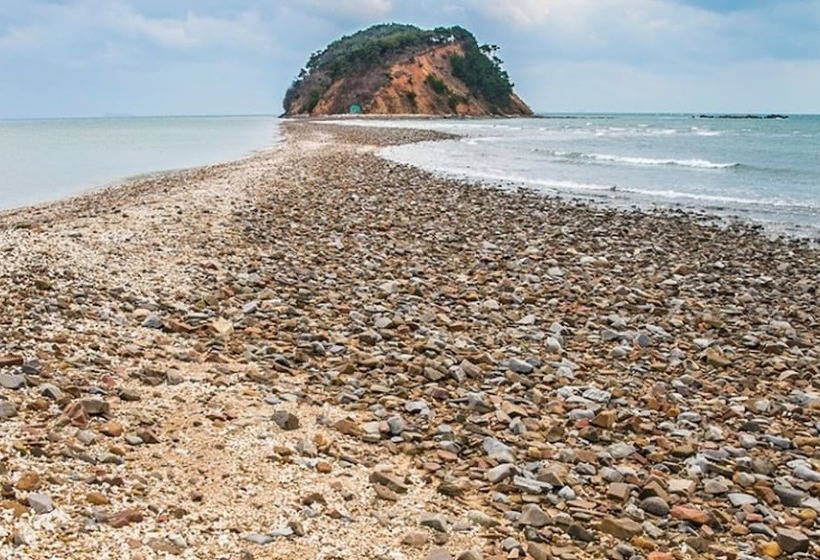 Taean Lunasol Pension