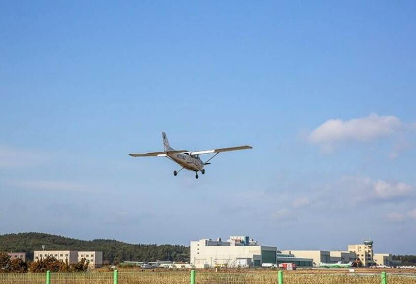 Taean Lunasol Pension