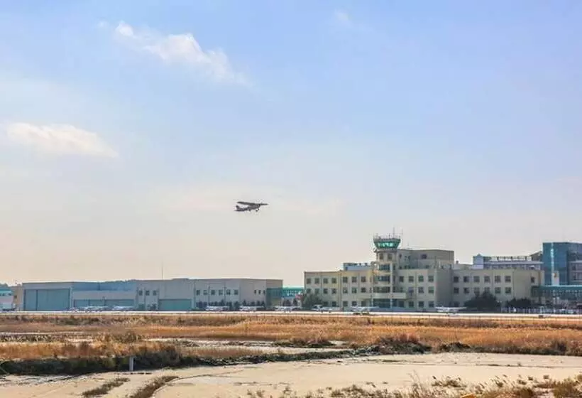 Taean Lunasol Pension