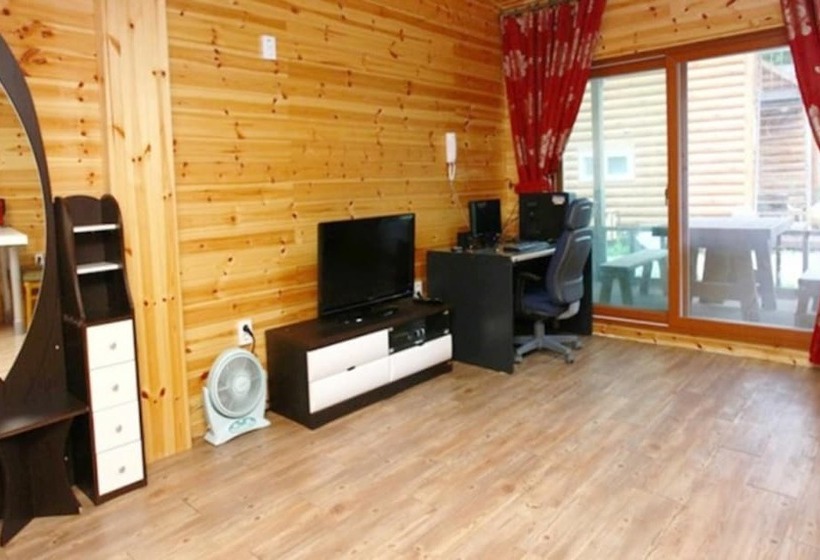 Yanggu Ajinejip Pension