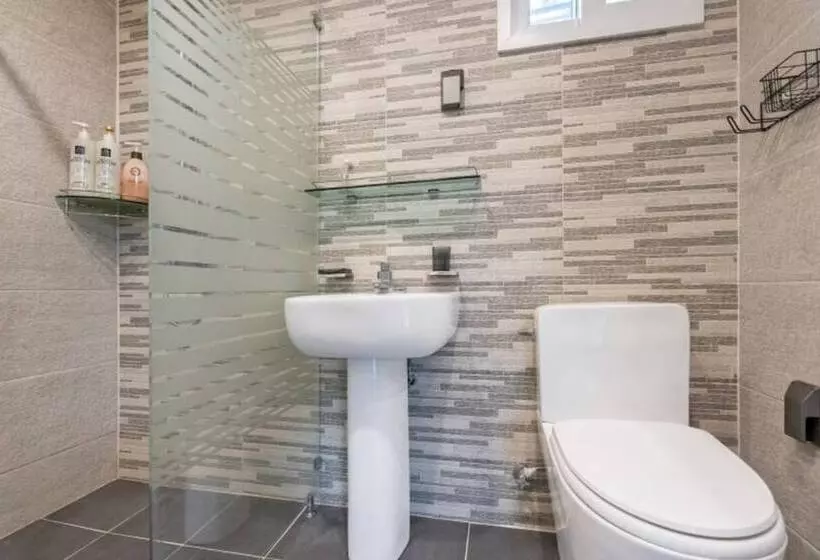Yangpyeong Chorokbam Pool Villa Pension