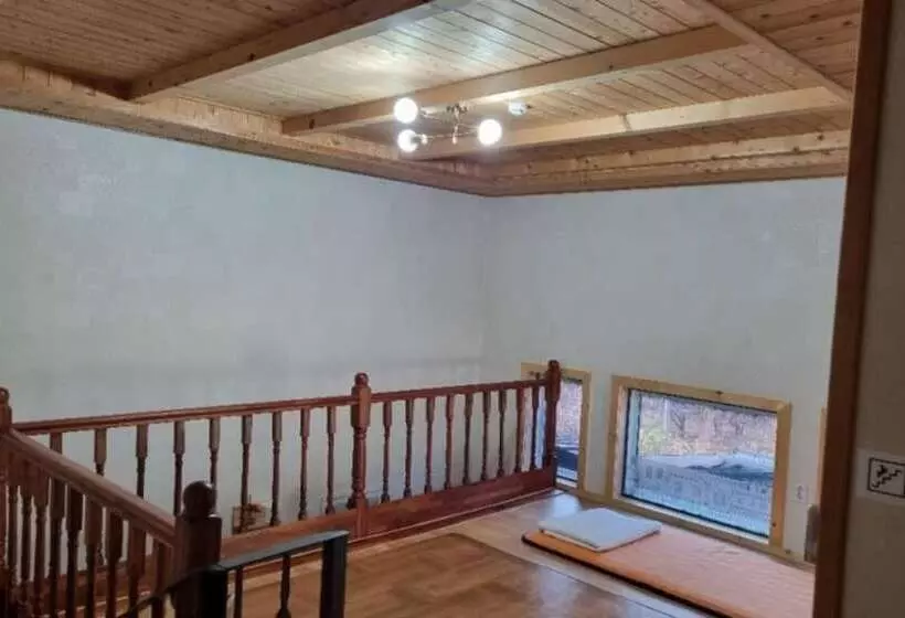 Yangpyeong Galgisan Forest Hill Pension