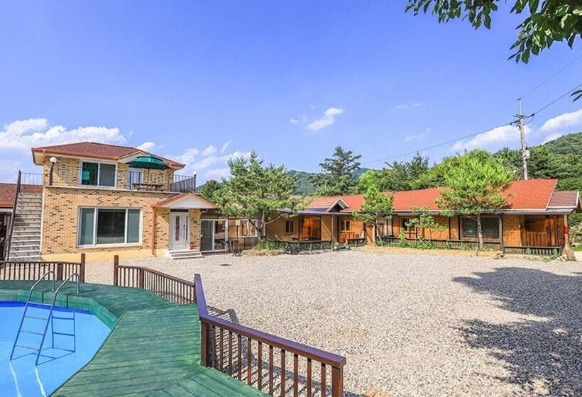 Yangpyeong Sonamu Hyanggi Pension
