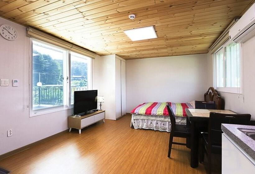 Yangpyeong Sonamu Hyanggi Pension