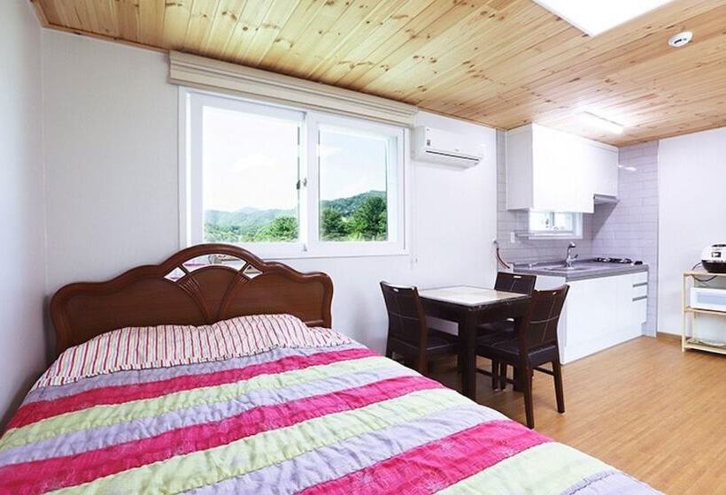 Yangpyeong Sonamu Hyanggi Pension