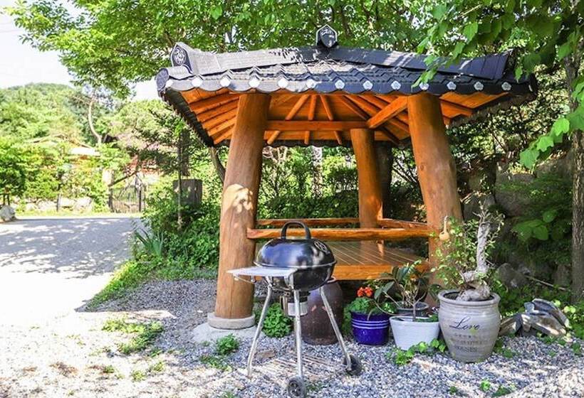 Yangpyeong Sonamu Hyanggi Pension