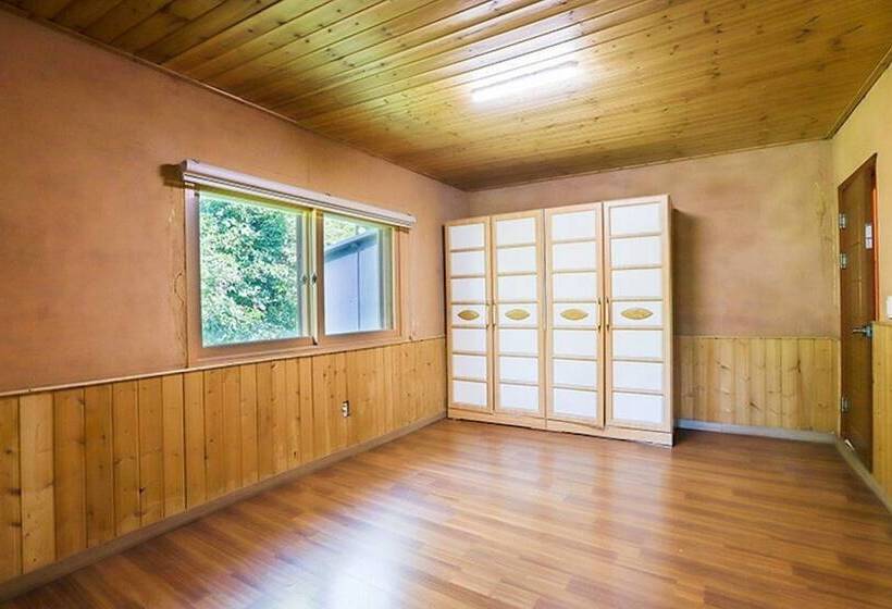 Yangpyeong Sonamu Hyanggi Pension