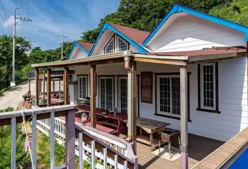 Yangsan  Modoomodoo Pension