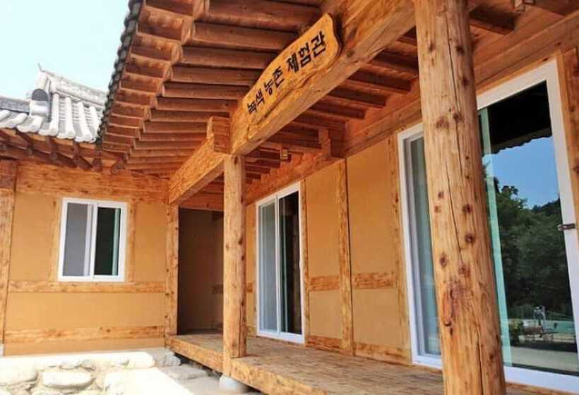 Yangyang Geumpurae Pension