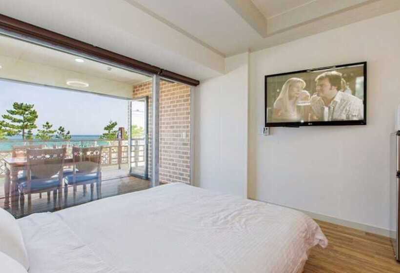 Yangyang Marepino Pension