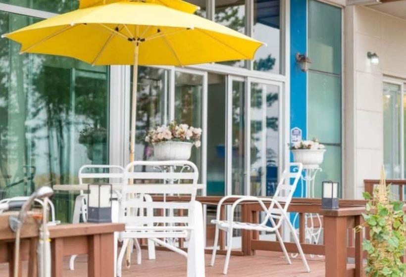 Yangyang Momore Pension