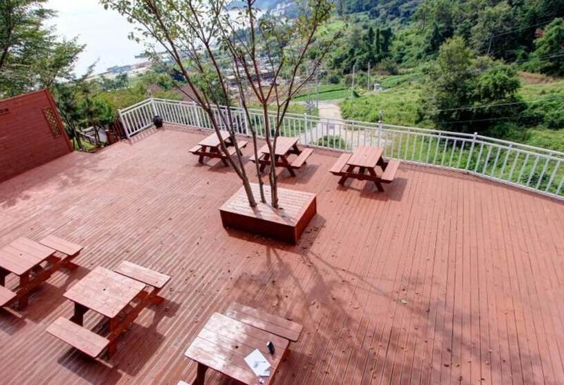 Yeosu Elvino Pension