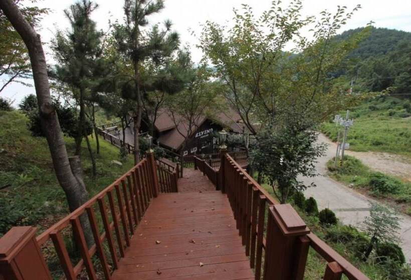 Yeosu Elvino Pension