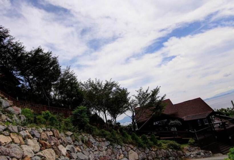 Yeosu Elvino Pension