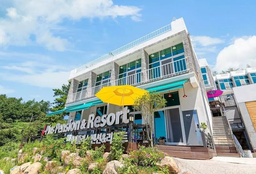 Yeosu Yegreena Pension