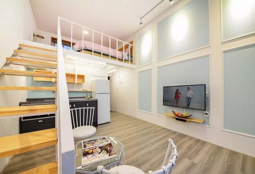 Yeosu Yegreena Pension