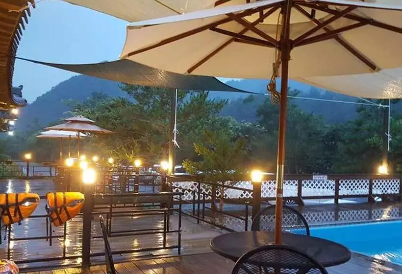 Youngwol Sosojeong Pension
