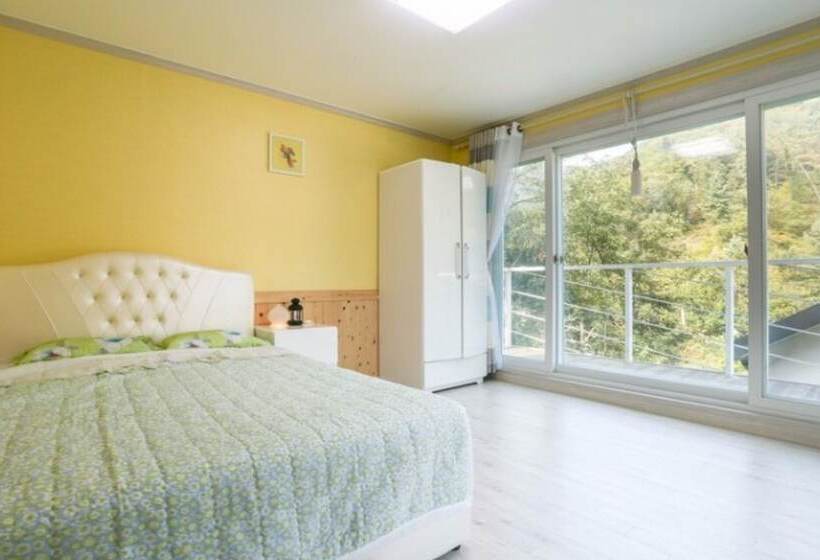 Gapyeong Blue B Pension