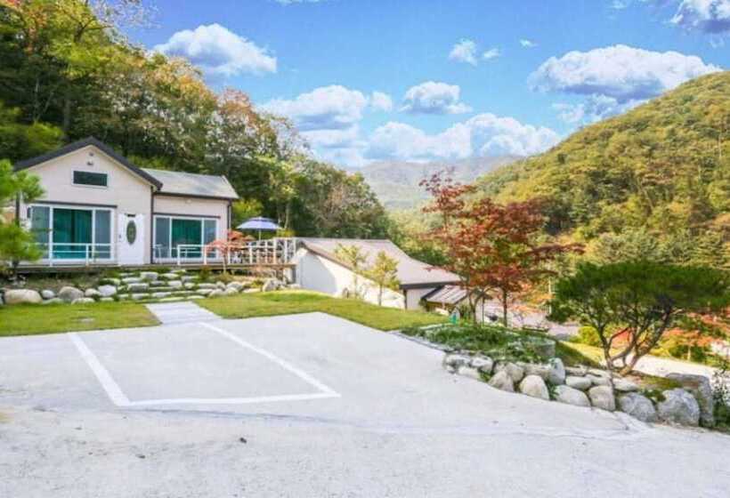 Gapyeong Blue B Pension