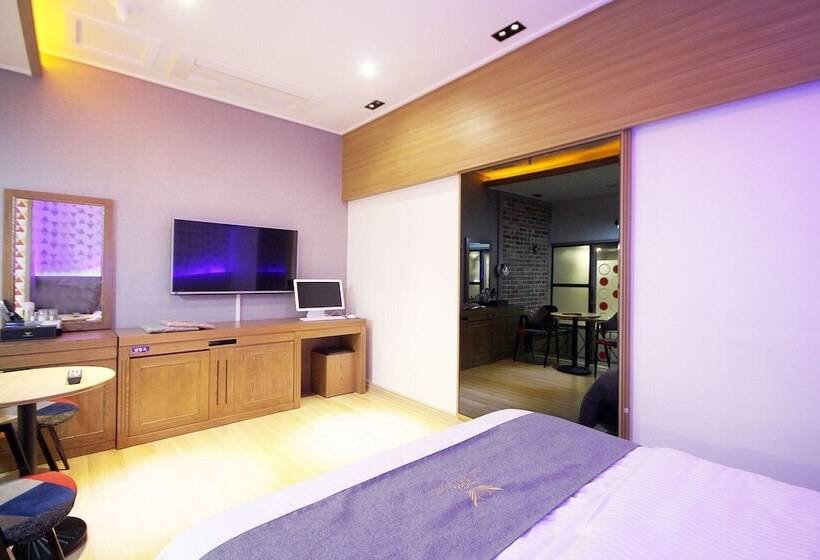 Gimje Pga Self Check In Motel