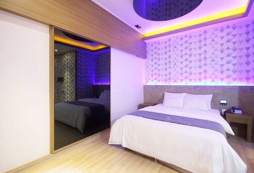 Gimje Pga Self Check In Motel