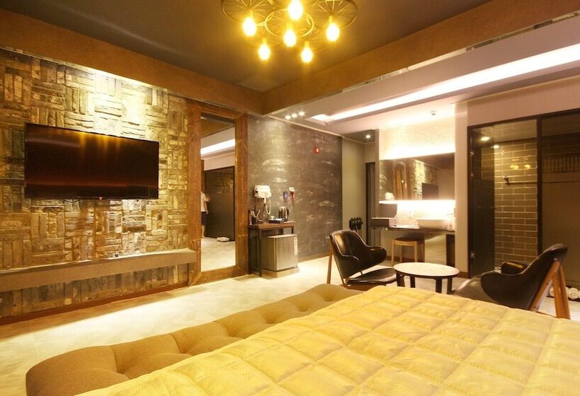 Hadong The W Self Checkin Motel