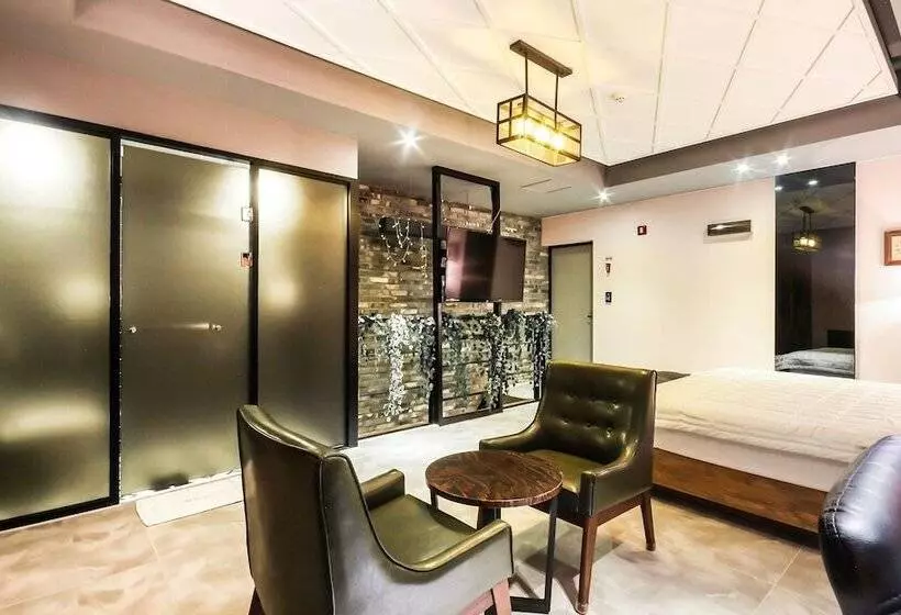 Hadong The W Self Checkin Motel