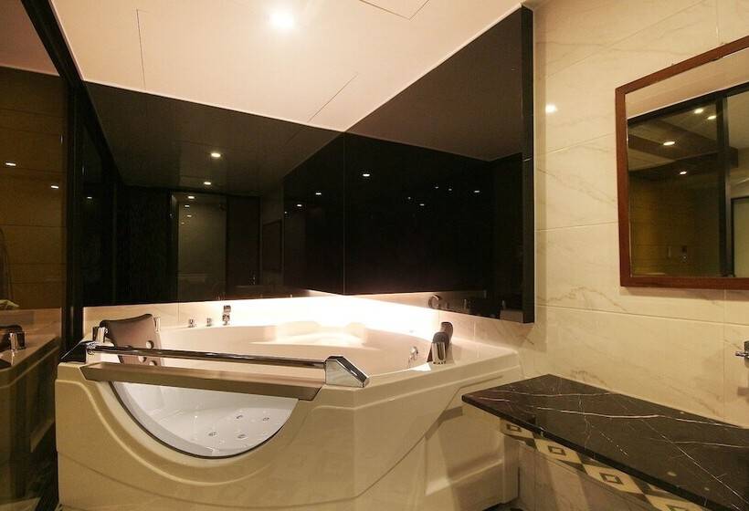 Hadong The W Self Checkin Motel