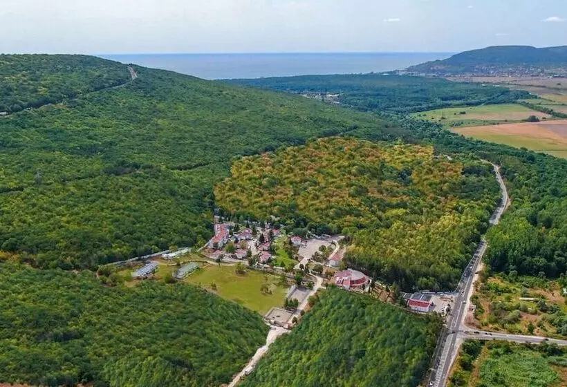 Hotelli Bultrak  Eco Village