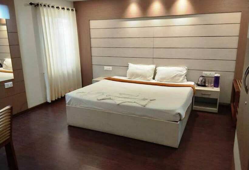 Отель Dew Drop Inn