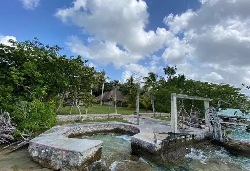Hotelli Eco Cabañas Judith Bacalar