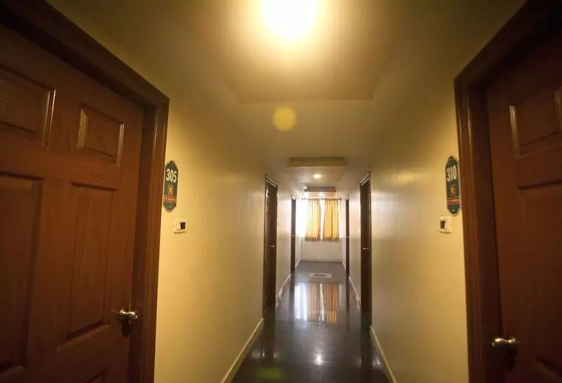 Hotelli Ganesh Meridian