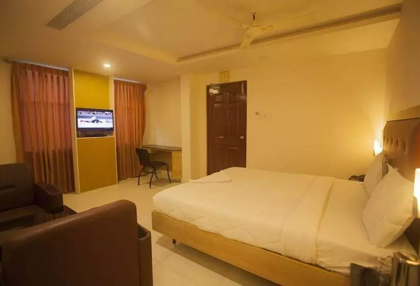 Hotelli Ganesh Meridian