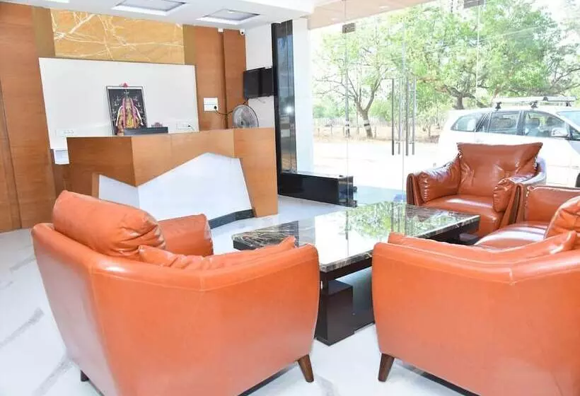 Hotelli Ganesh Meridian