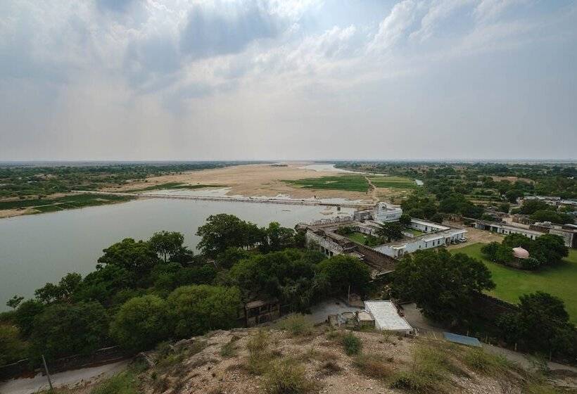 Отель Rajmahal Palace