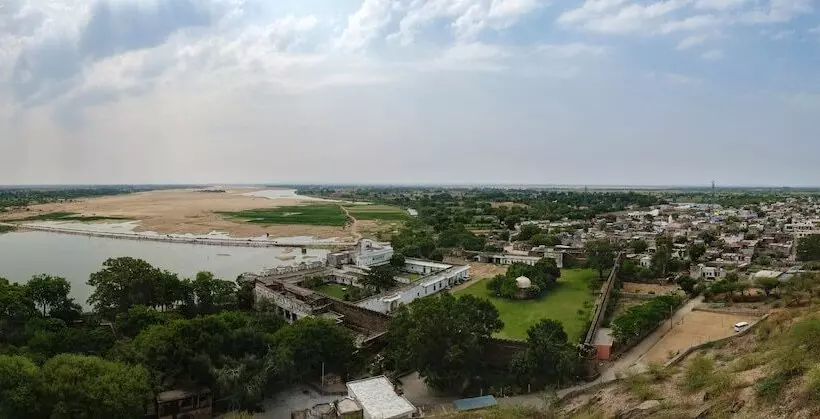 ホテル Rajmahal Palace