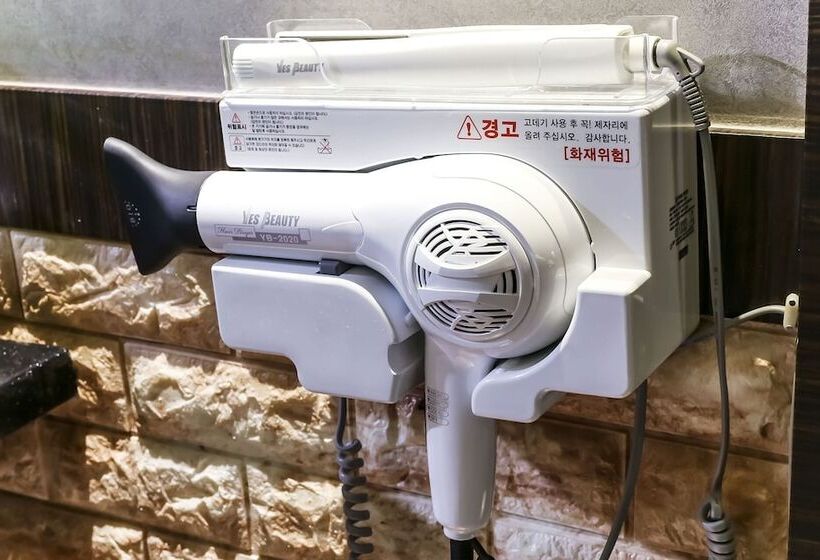 Jinju Cf Self Checkin Motel