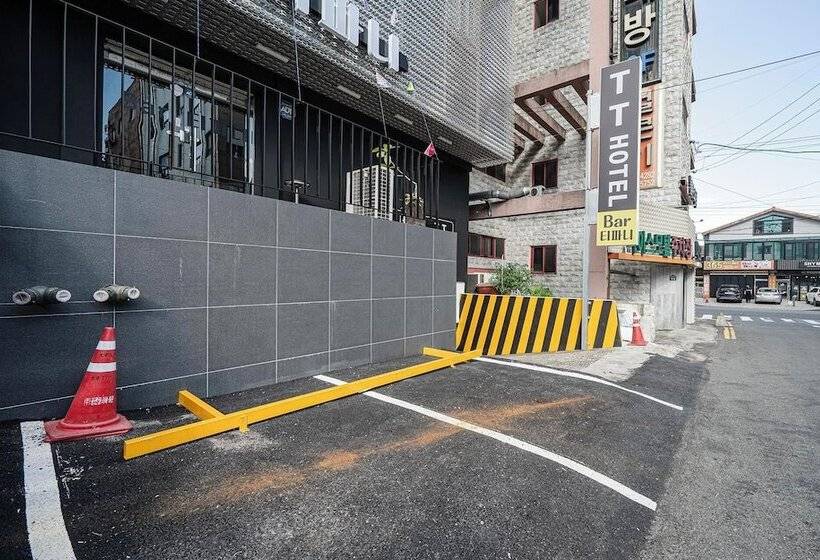 Motel Changwon Palyongdong Hotel Tt