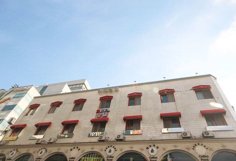 Мотель Changwon Yongho Dong Zeta