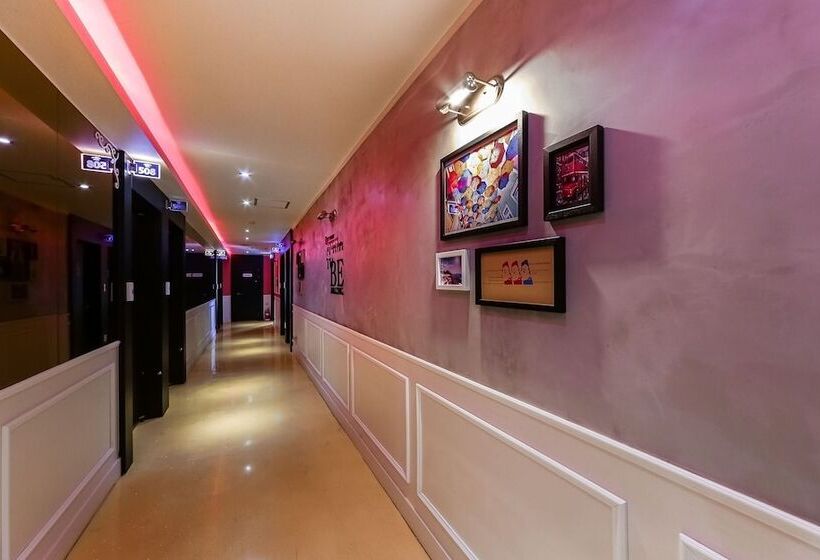 Мотель Changwon Yongho Dong Zeta