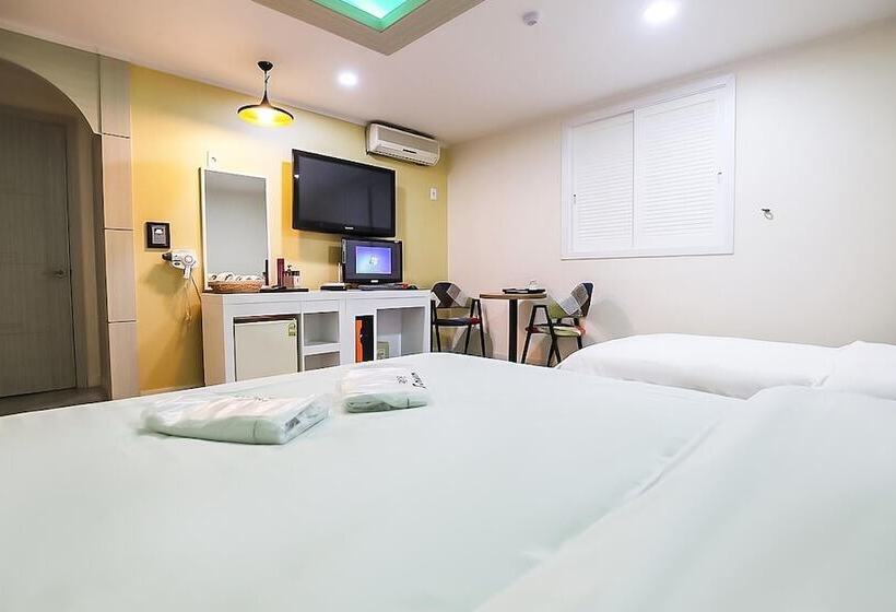 Motel Cheonan Sweet