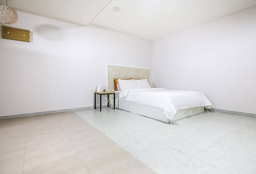 Motel Cheonan Sweet