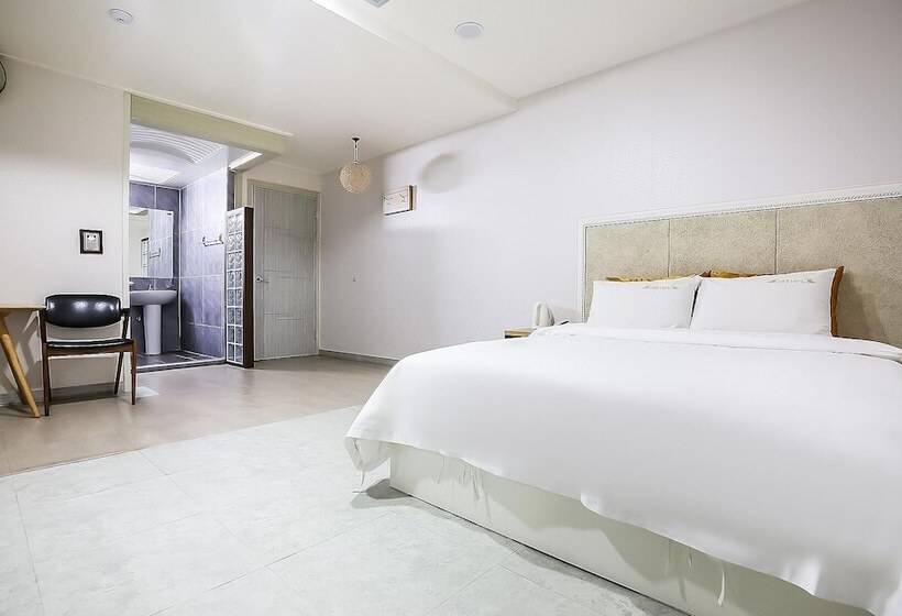 Motel Cheonan Sweet