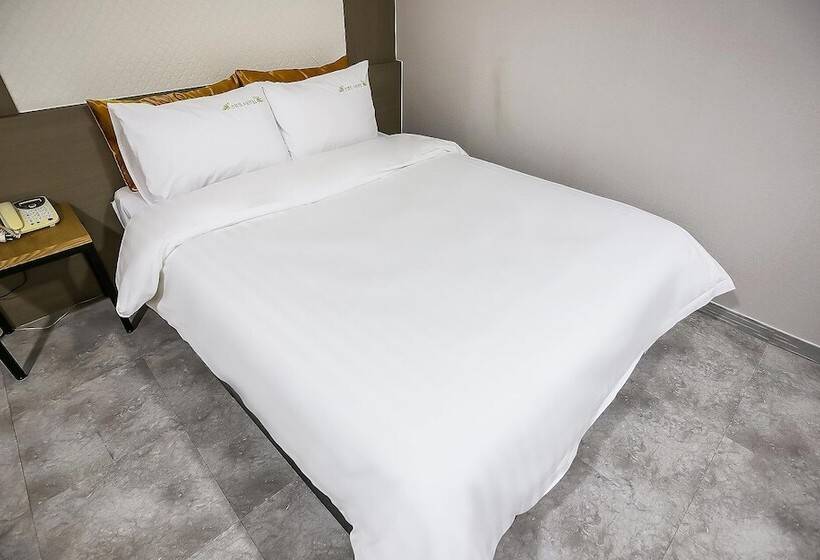 Motel Cheonan Sweet