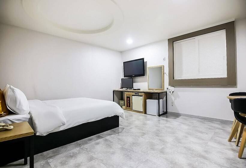 Motel Cheonan Sweet