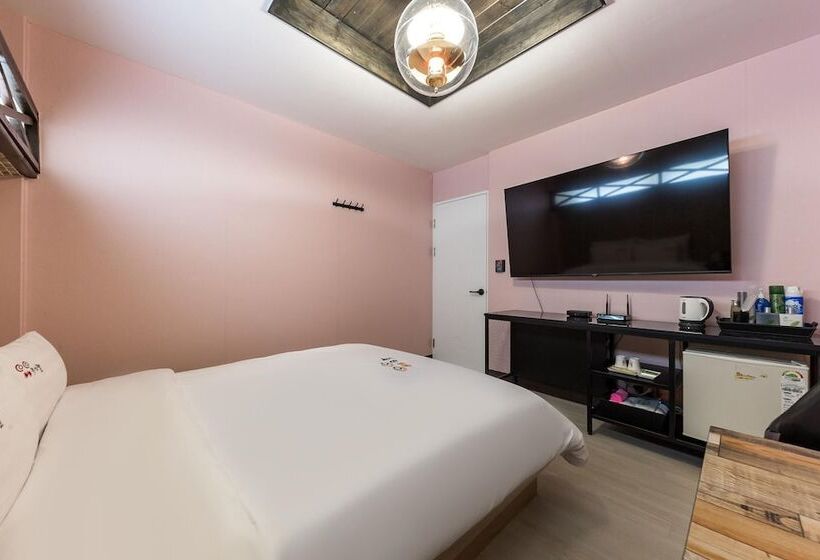 Motel Cheongju Coco
